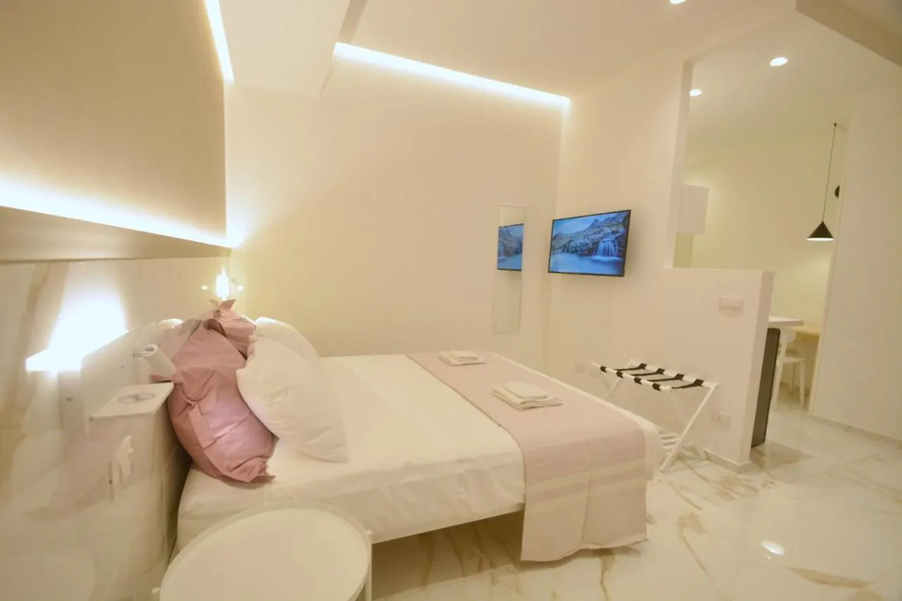 Ariosto Home Palermo Italien